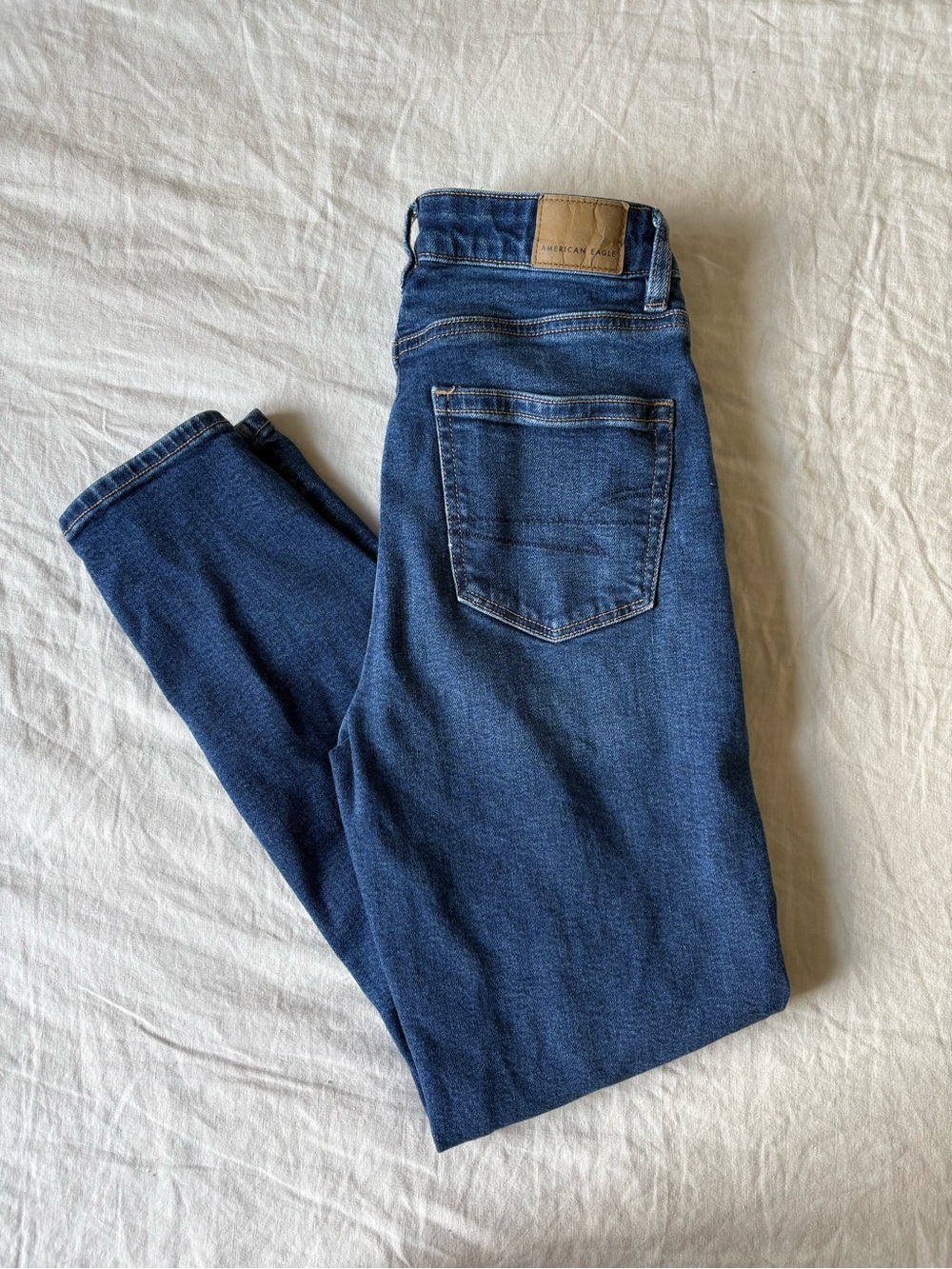 American Eagle Outfitters Women’s Dark Blue High-Rise Jeans